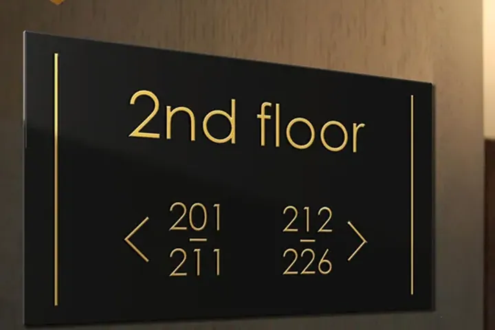 Hotel floor and room wayfinding signage